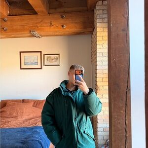 Eddie Bauer Dark Green Men's Puffer Jacket - Size M